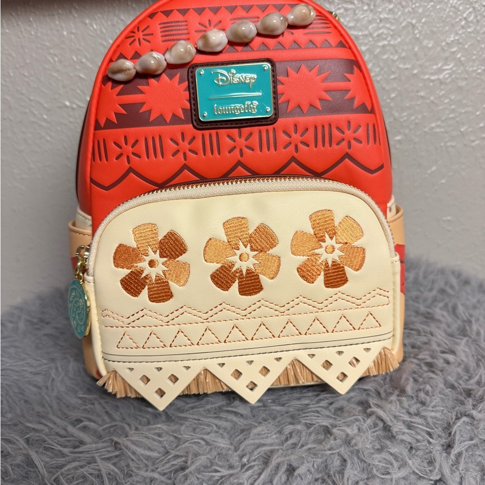 Loungefly Moana Mini Backpack - Picture 5 of 5